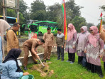 Mahasiswa Pendidikan Kimia Tanamkan Semangat Green Chemistry melalui Pengabdian Masyarakat