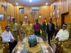 Masyarakat Adat 4 suku dari Rohul kunjungi Istana Inggap Diradja Airtiris Melayu Kampar