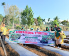 Tingkatkan Kapasitas KWT, PPL Limbungan Baru Rumbai Boyong Ibu-Ibu Studi Banding ke Sumbar