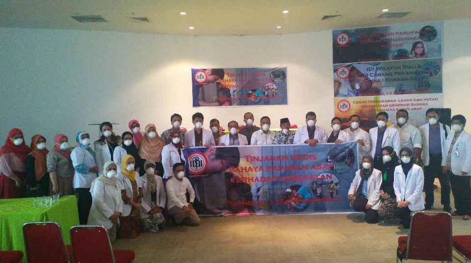 Level ISPU Berstatus Berbahaya, IDI Riau Rekomendasikan Bencana Asap Sebagai Bencana Nasional