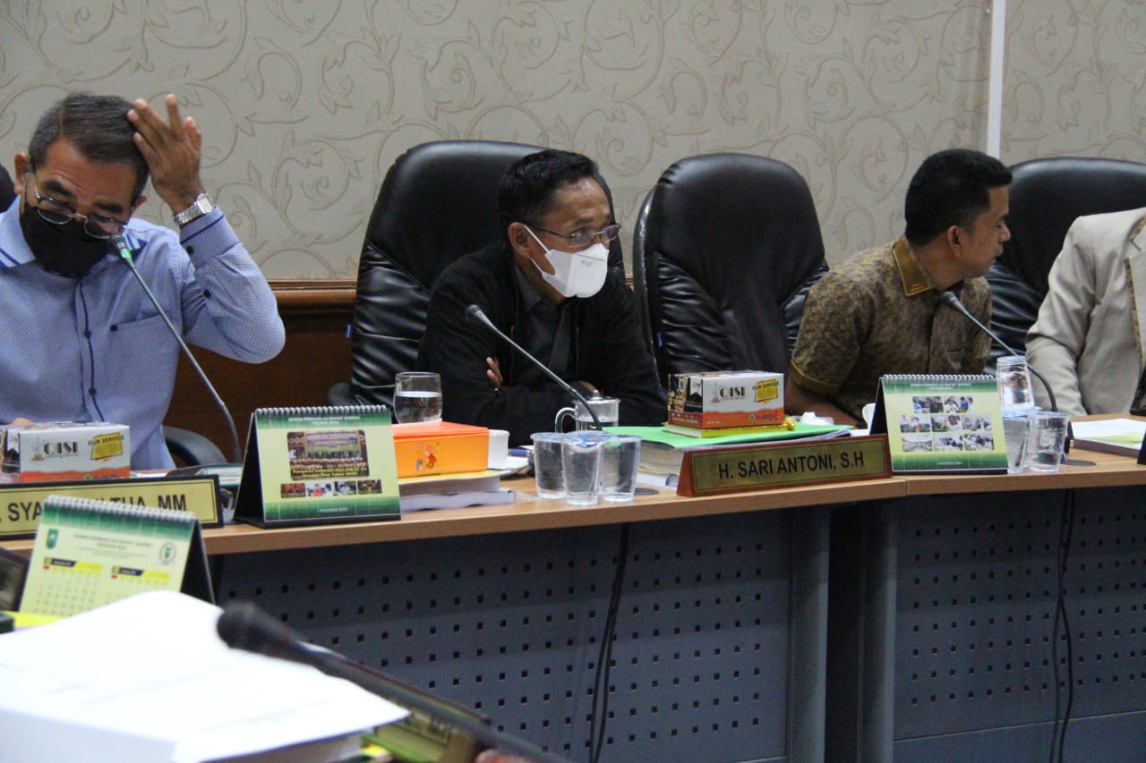 Warga Mengamuk, Partai Golkar Terlanjur Rusak Akibat Ulah Kadernya ini.