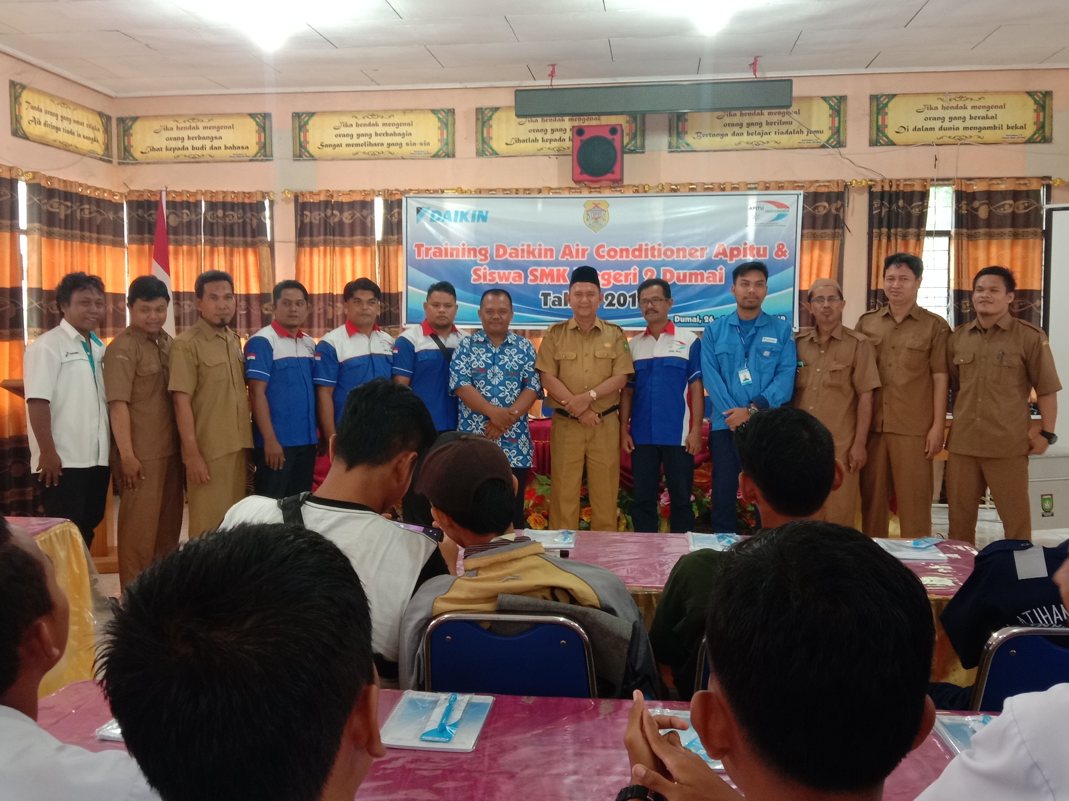 Training Daikin Air Conditioner Apitu & Siswa SMKN 2 Dumai 2019 di Buka