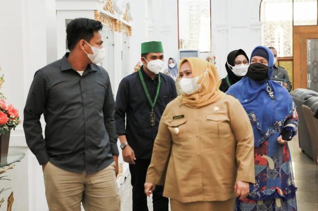 Terima Audiensi, Bupati Kasmarni Minta HMI Bersinergi Membangun Daerah