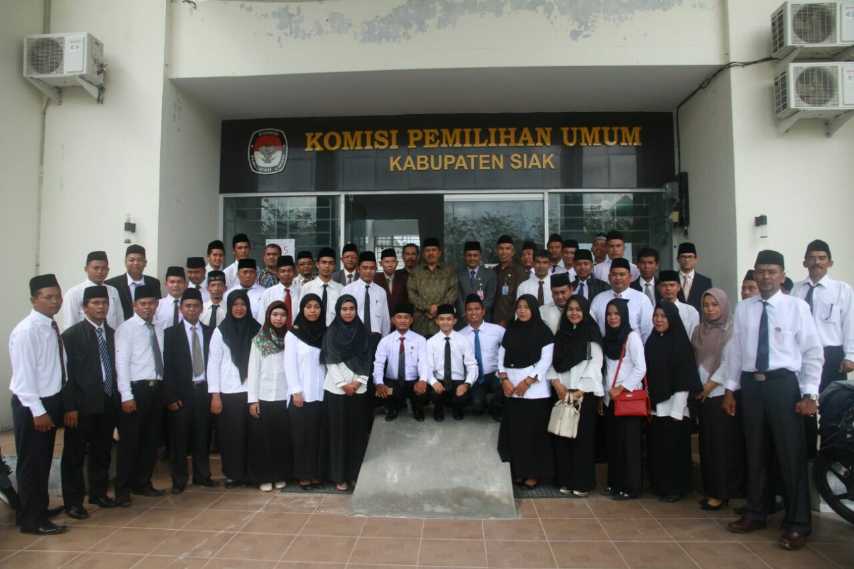 KPU lantik 42 orang anggota PPK kab Siak
