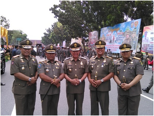 Bupati Inhil Hadiri HUT Satpol PP dan Satlinmas di Pekanbaru