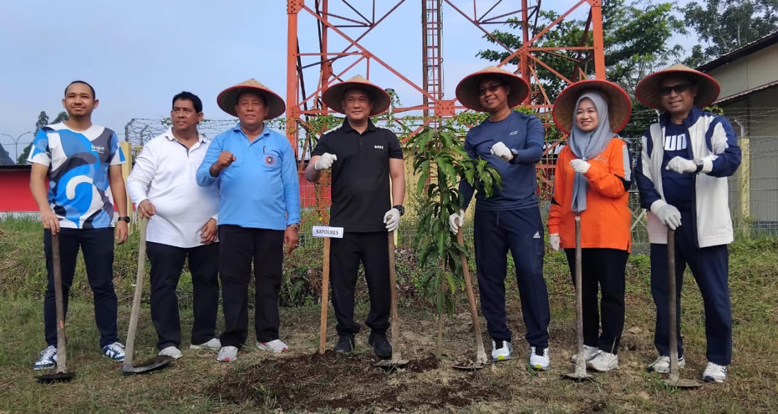 Wabup Rohil Hadiri Peringatan May Day 2025 di Polres Rohil