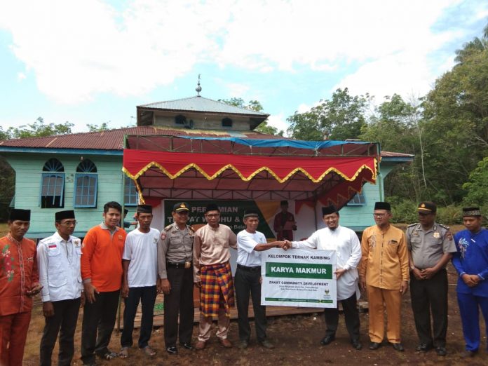 BAZNAS Riau dan Meranti Resmikan Tempat Wudhu dan MCK Desa Pangkalan Balai