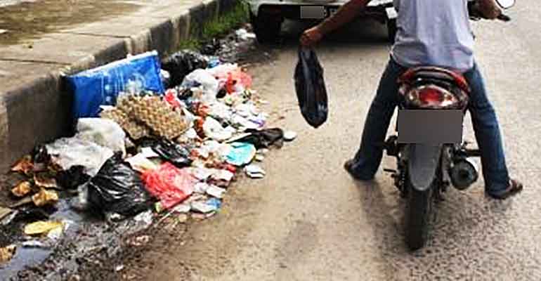 Buang Sampah Sembarangan Dikenai Denda Rp 2,5 Juta