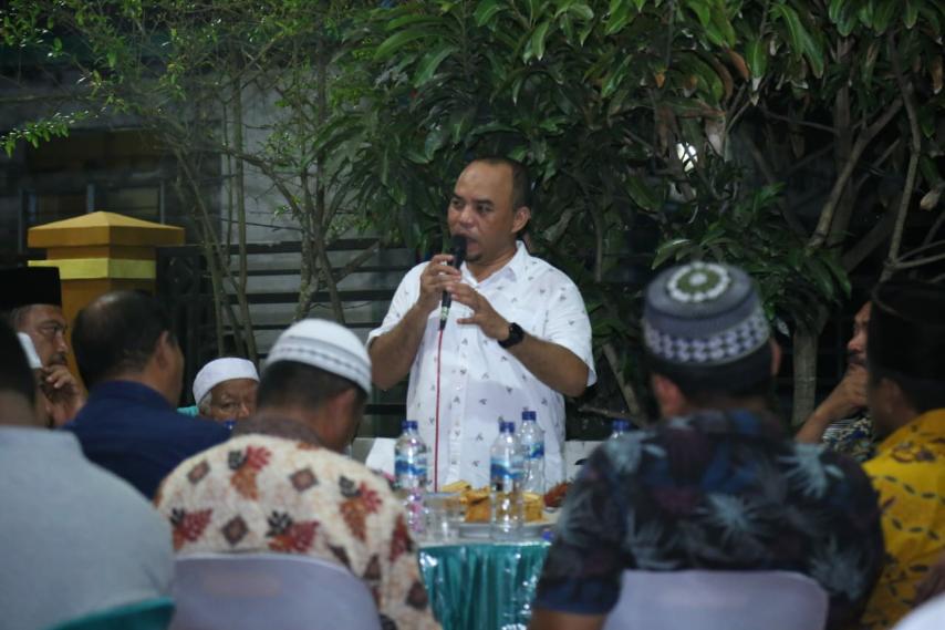 Bupati Labuhanbatu : 