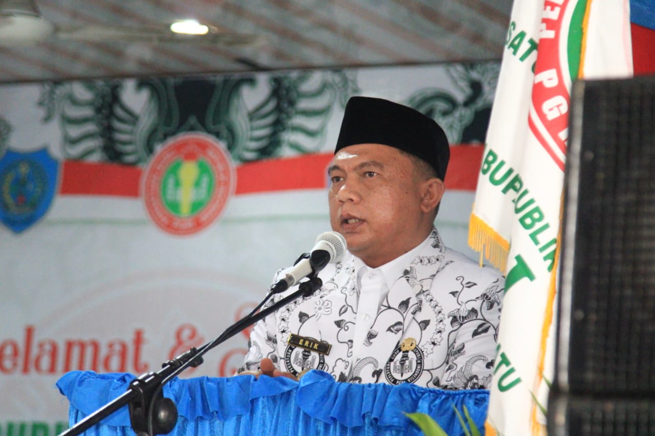 Bupati Erik Ingin Mutu Pendidikan Dilabuhanbatu Terus Meningkat