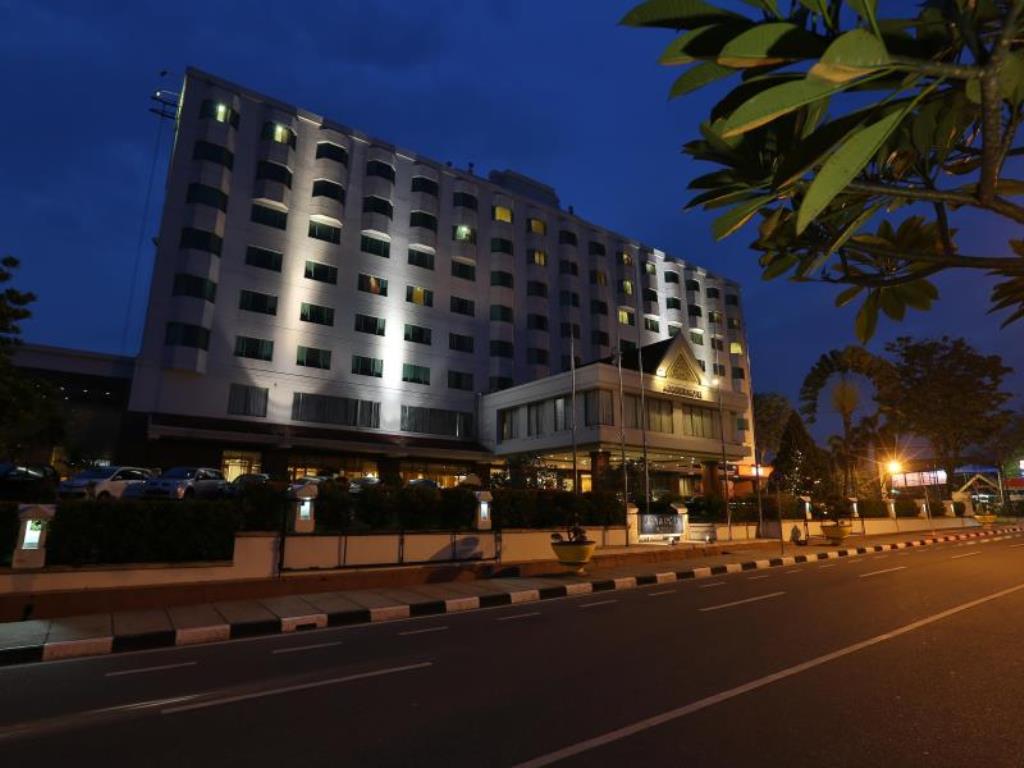 Pemprov Riau Tinjau Ulang Kerjasama dengan Aryaduta