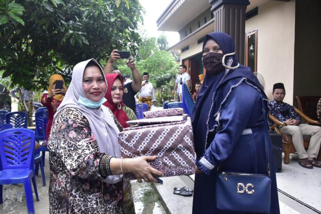 Deklarasi Relawan Kasih Ibu Bathsol,Menggema: Kasmarni-Bagus,