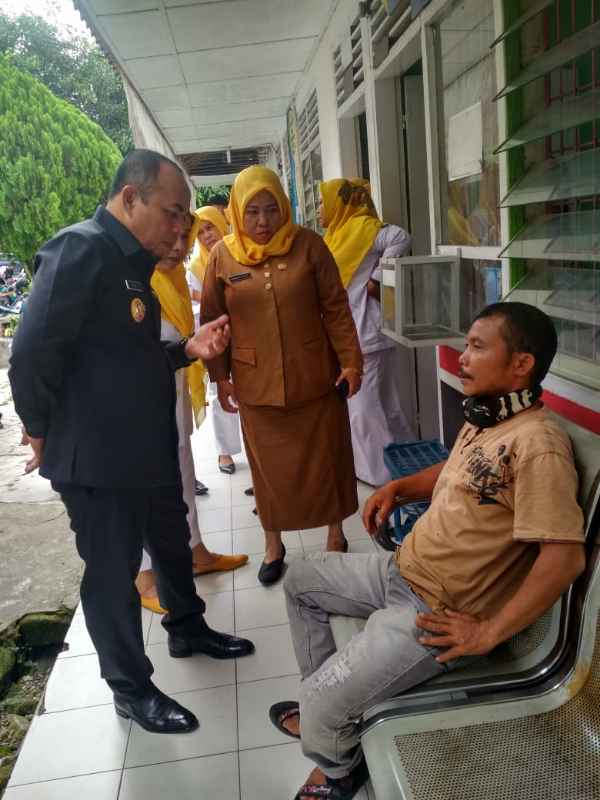 Hari Pertama Kerja, Plt Bupati Labuhanbatu Di Faskes