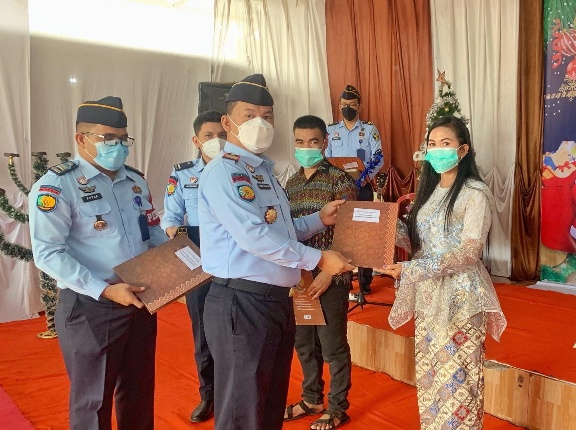 Rutan Dumai Berikan Remisi Natal Kepada 41 Orang Warga Binaan.