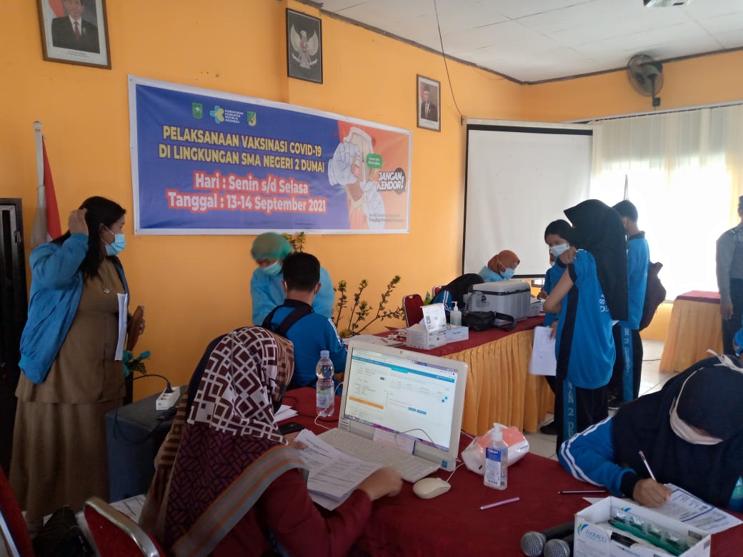 Dukung Program Pemerintah, SMA N 2 Dumai Gelar Vaksinasi Covid-19
