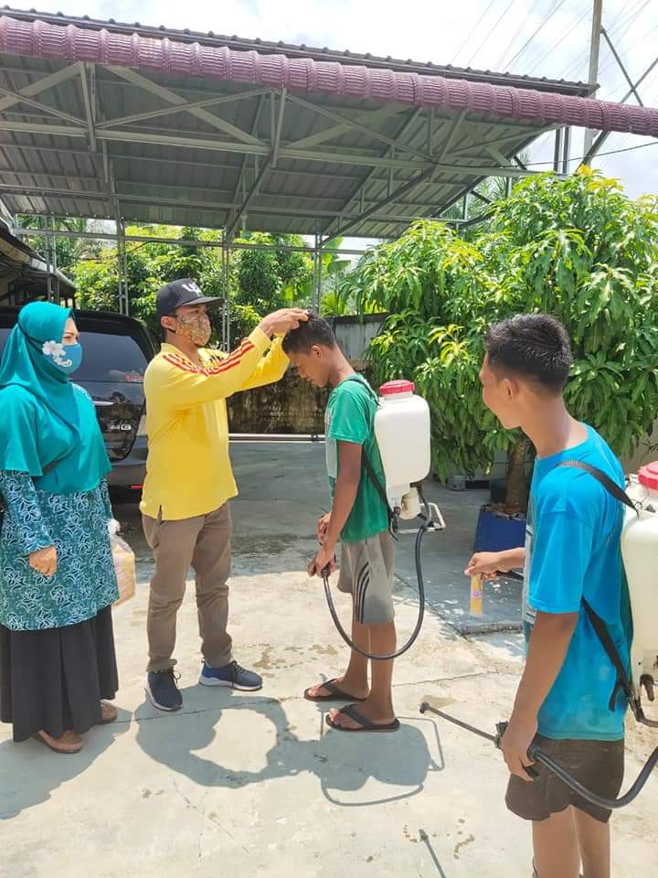 Bergerak Bersama Lapisan Masyarakat Kelurahan Air Jamban,Siap Semprotkan Disinfektan Cegah Covid-19