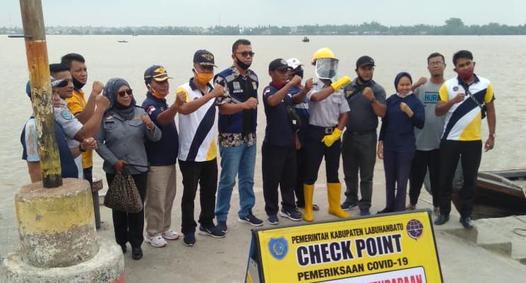 Dishub Labuhanbatu Chek Point' Covid-19 Dermaga Sarang Elang