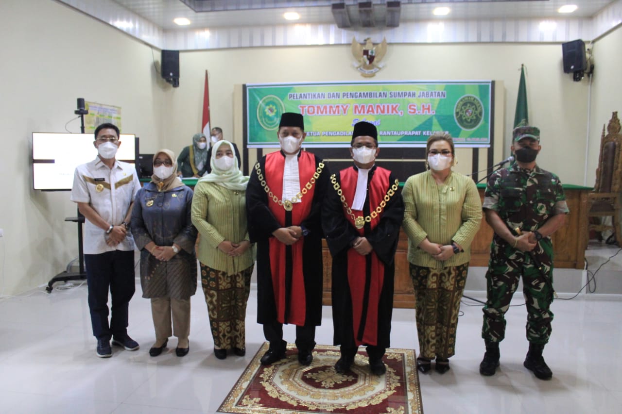 Wabup Labuhanbatu Hadiri Pelantikan Wakil Ketua PN Rantauprapat