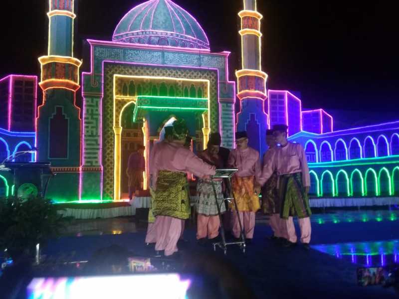 Tabuh Kompang dan Sirene, Bupati Bengkalis Buka MTQ II Tingkat Kecamatan Bhatin Solapan