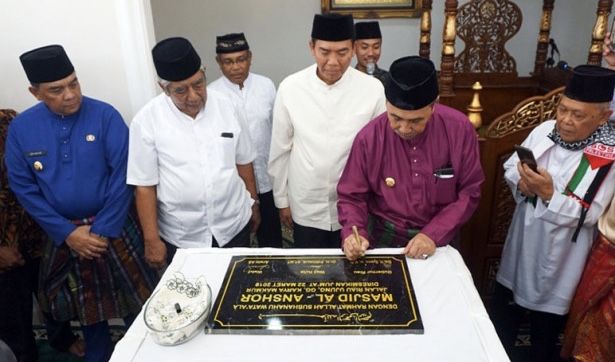 Gubernur Riau Resmikan Masjid Al-Anshor
