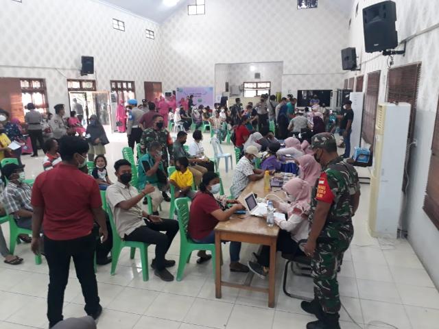 Tingkatkan Herd Immunity, TNI Koramil 03/Mandau Pantau Giat Vaksin Booster