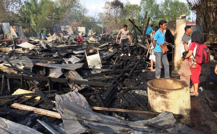 Puluhan Rumah di Tembilahan Terbakar