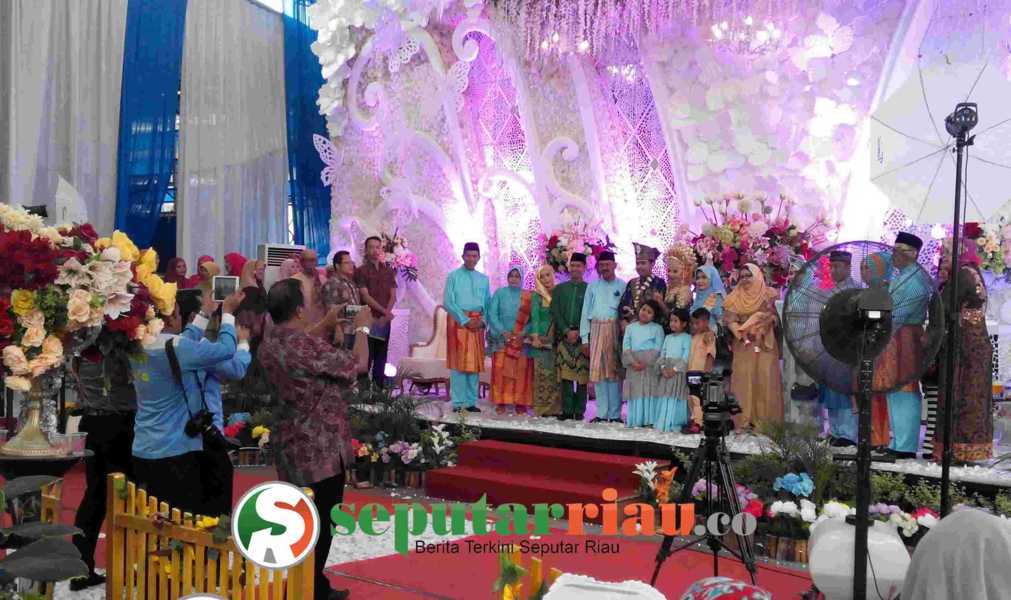 Undang Warga Pekanbaru Hadiri Pesta Pernikahan Sang Putri