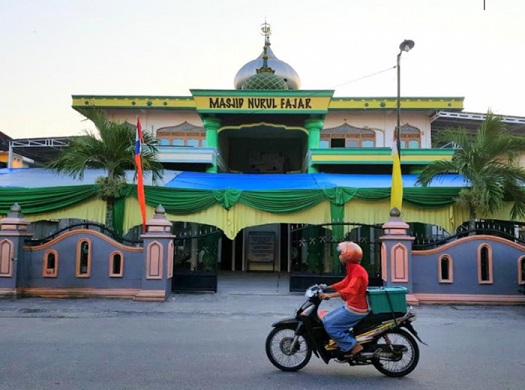 UAS akan Isi Tausiyah Tabligh Akbar di Masjid Nurul Fajar Pekanbaru Malam Ini