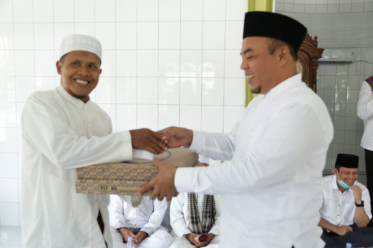 Bupati Labuhanbatu Akan Berikan Pelayanan Terbaik Untuk Masyarakat