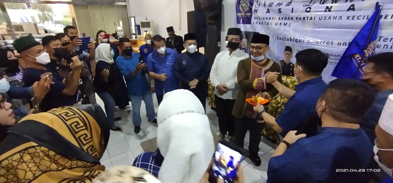 Grand Launching dan Deklarasi Akbar Partai UKM Berlangsung Sukses