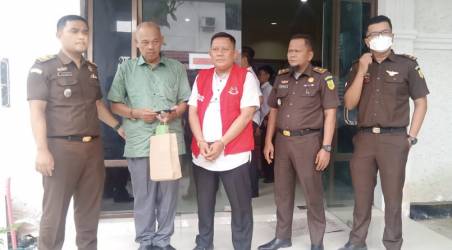 Jual Lahan HPT ke Pengusaha Tambak Udang,  Kades Senderak Ditahan