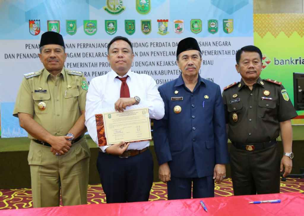 Bupati Siak dan Kajari Tandatangani Piagam Deklarasi Pemulihan dan Penyelamatan Aset