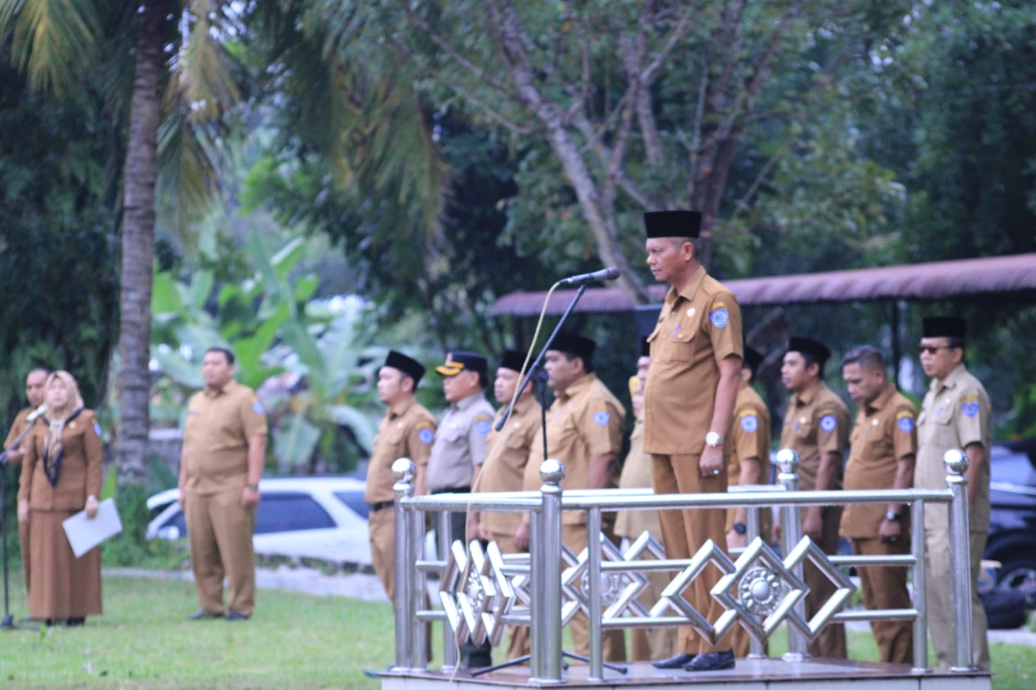 Bertindak Menjadi Pembina Upacara Apel Gabungan Kelompok l dan ll Dilingkungan Pemkab, Ini Kata Bupa
