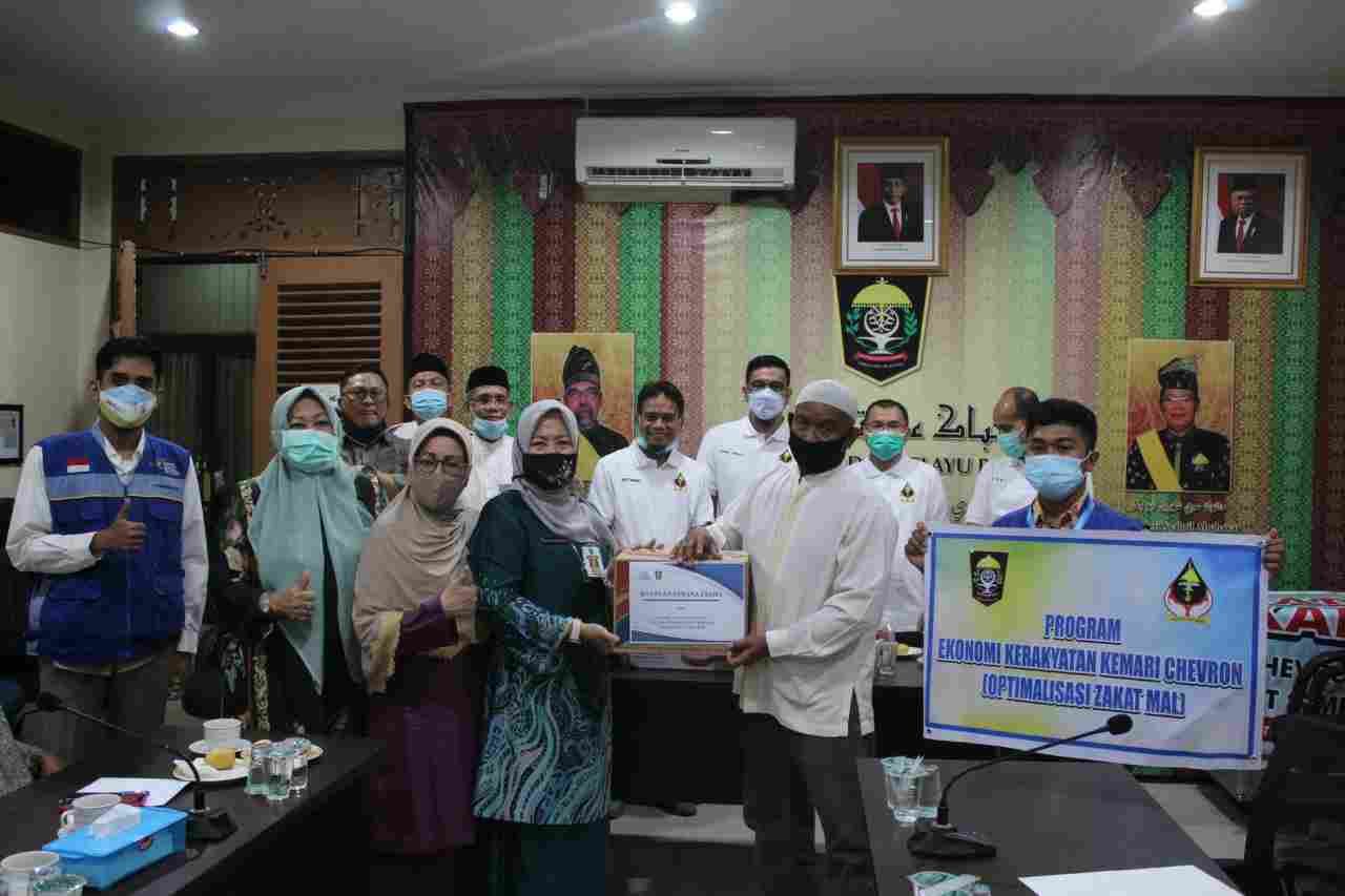 KEMARI Chevron Gandeng LAMR  Bantu Modal Usaha dan Sembako