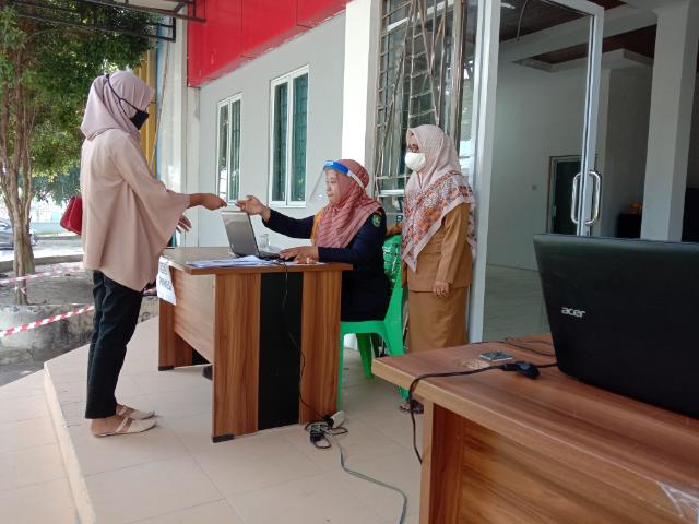 Ribuan E-KTP Mulai Dibagikan Secara Bertahap
