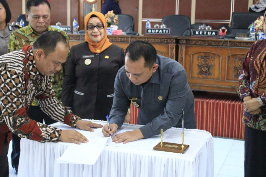 DPRD Kabupaten Labuhanbatu Setujui Rancangan Perubahan KUA dan PPAS APBD Kabupaten Labuhanbatu Ta. 2