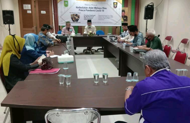 LAMR Prihatin Kasus Mundurnya Kepsek Di Inhu