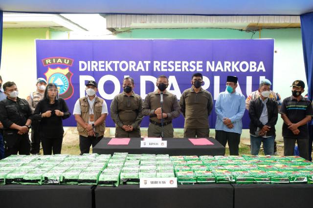 Ditresnarkoba Polda Riau Kembali Ringkus Sindikat Sabu Internasioal, 81 Kg Disita