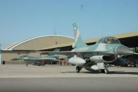 Lanud Pekanbaru Ingatkan Warga Tidak Main Layang-layang di Jalur Penerbangan