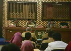 Jamaluddin Buka Rapat Fasilitasi Pembentukan UPTD/UPTB di Lingkungan Pemerintah Daerah Kabupaten Sia