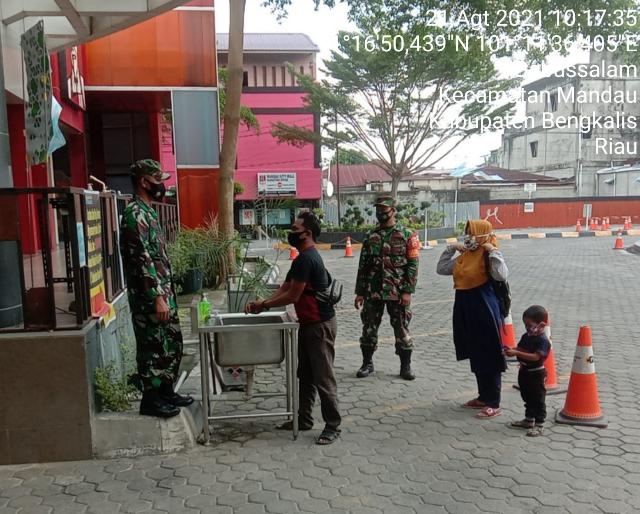 TNI Koramil 04/Mandau Sosialisasi Tentang Pandisiplinan 3 M di Mall City Mandau Sesuai Prokes C-19