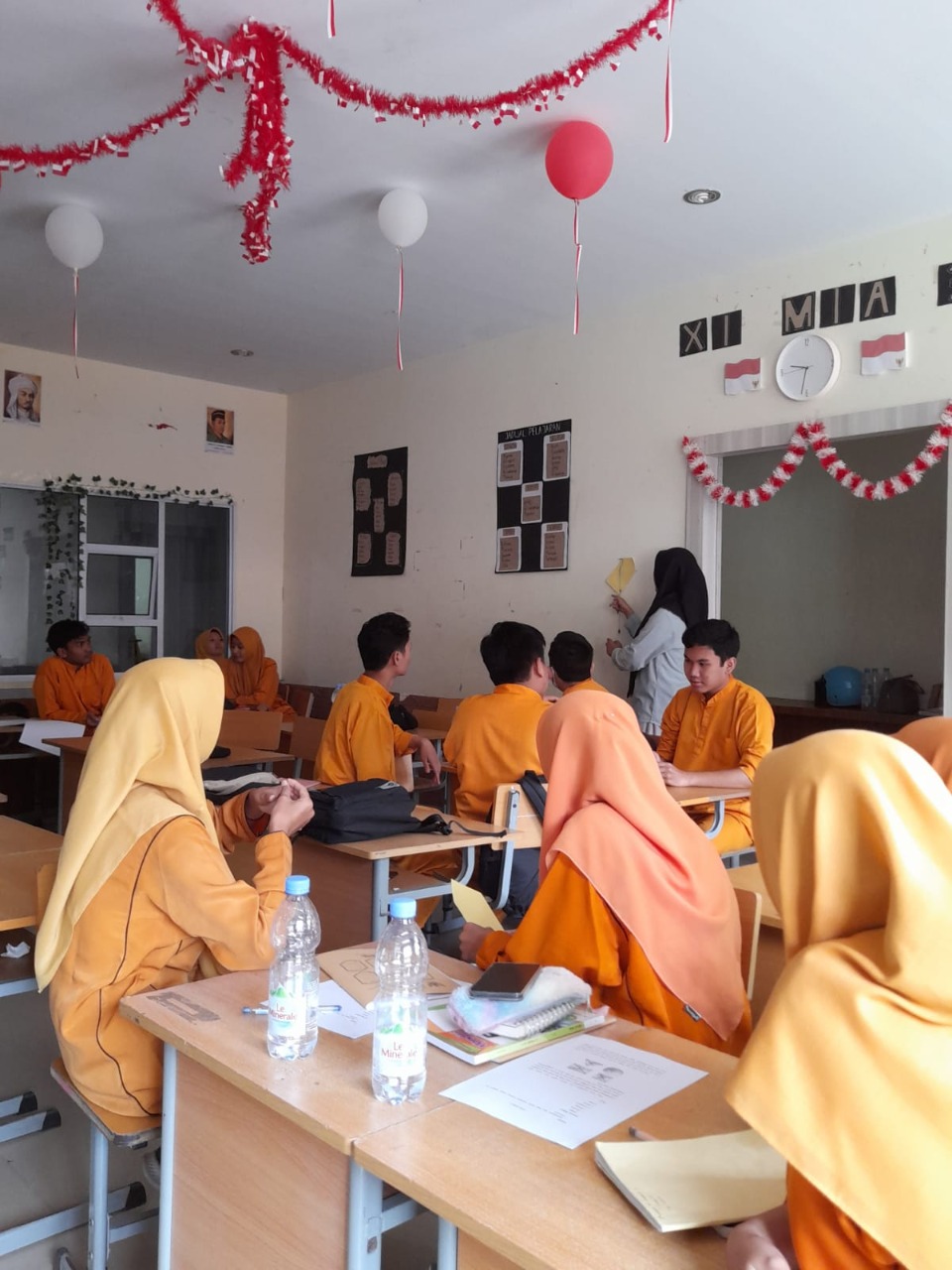 Mahasiswa Fisika UMRI melakukan Magang Kerja di Laboratorium Fisika SMA Muhammadiyah 1 Pekanbaru
