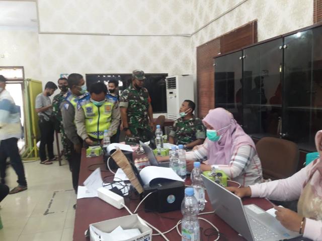 Personil TNI, Polri  Gelar Vaksinasi Massal Ketiga (Booster)