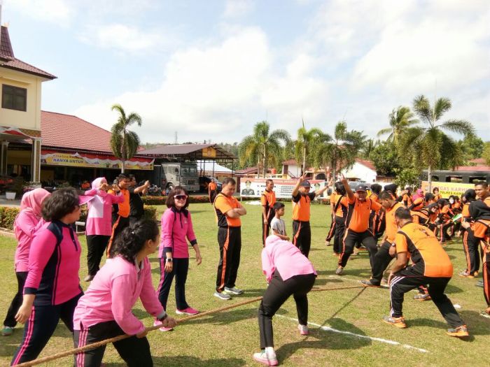 Polres Kampar Gelar Olahraga Bersama Meriahkan HUT Polwan