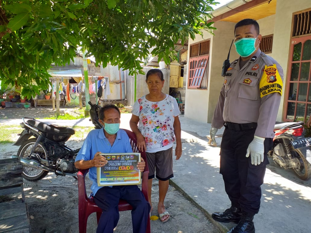 Polres Dumai Salurkan Bantuan Sembako Untuk Tujuh Kecamatan