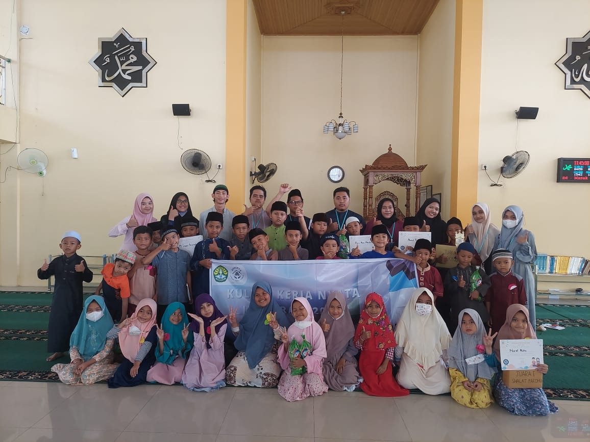 MEMPERINGATI TAHUN BARU ISLAM, KUKERTA UNRI MENYELENGGARAKAN ' ISLAMIC EDUCATION DAY'