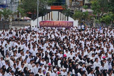 Pelantikan Kelompok Panitia Pemungutan Suara (KPPS) se-Kecamatan Mandau Tahun 2024