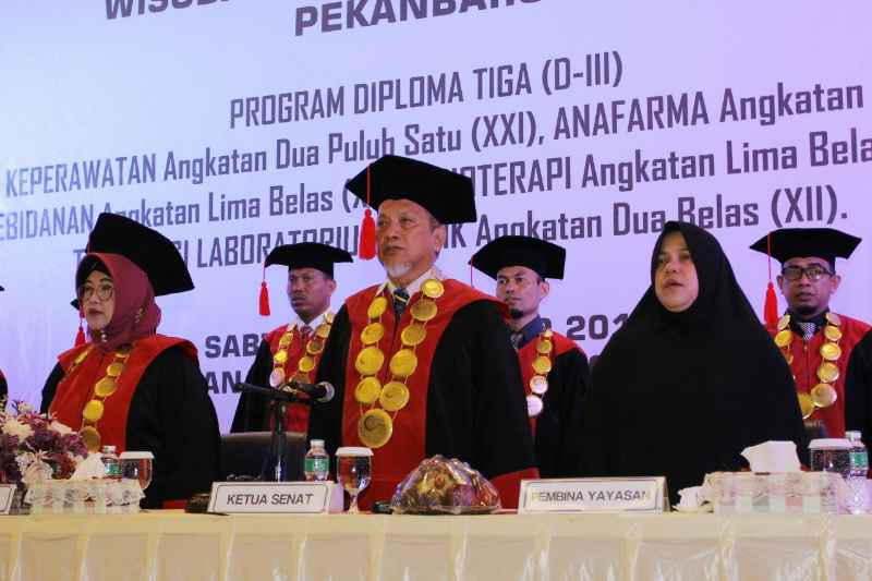 Sumbang Ribuan Tenaga Kesehatan Berkualitas, UNIVRAB Kembali Wisuda Lulusan Diploma Tiga
