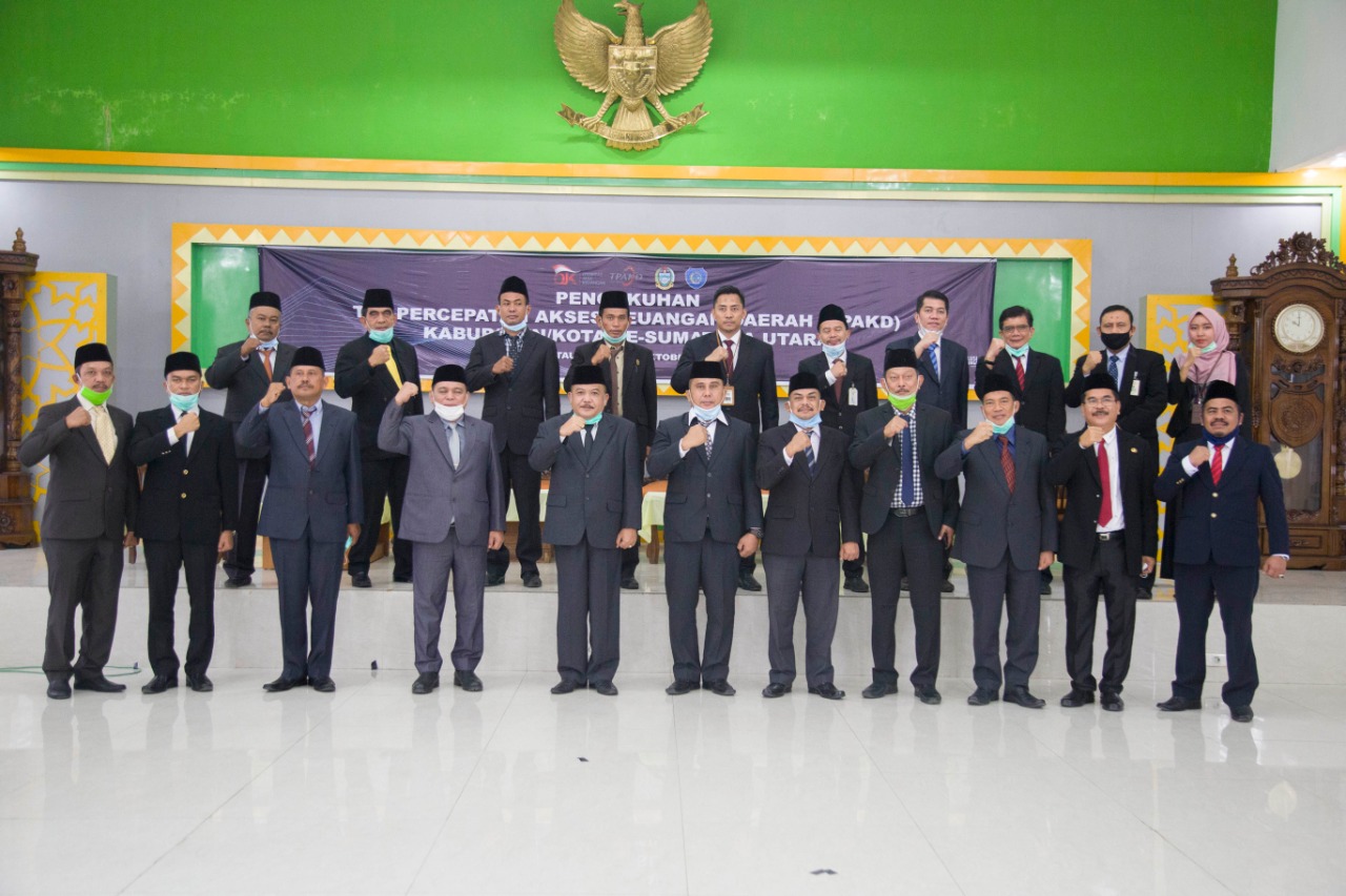 Tim Percepatan Akses Keuangan Daerah Kabupaten Labuhanbatu Di Kukuhkan.