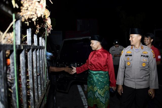 Antrian Panjang Penyeberangan Roro, Wabup Bagus Santoso Perintahkan Tambahan Trip